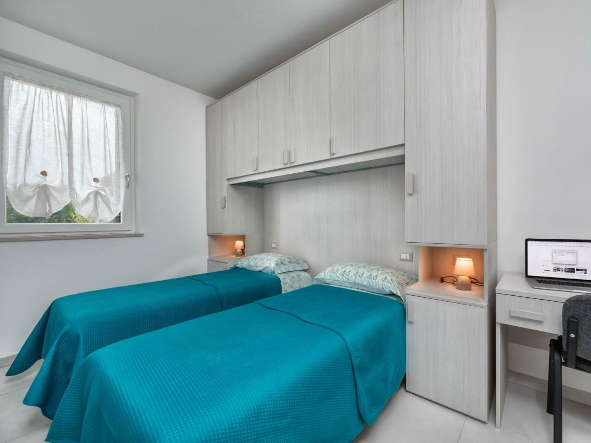 Apartments Giuliana 巴多利诺 外观 照片